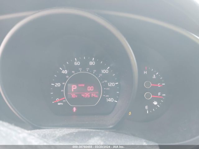 KNDJN2A21J7607244 KIA Soul