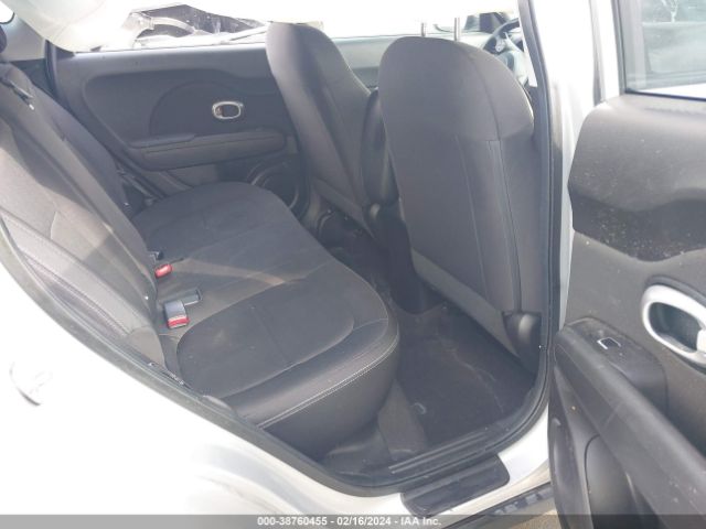 KNDJN2A21J7607244 KIA Soul