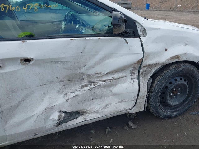 Toyota COROLLA LE 2015 2T1BURHEXFC316490 Image 6