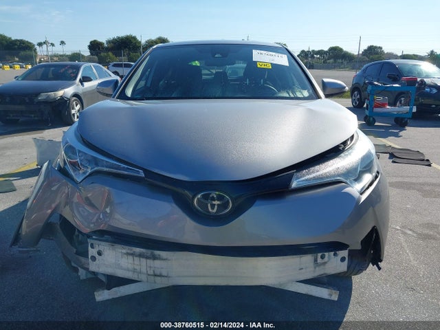 Toyota C-HR LE 2019 NMTKHMBX5KR076959 Image 12