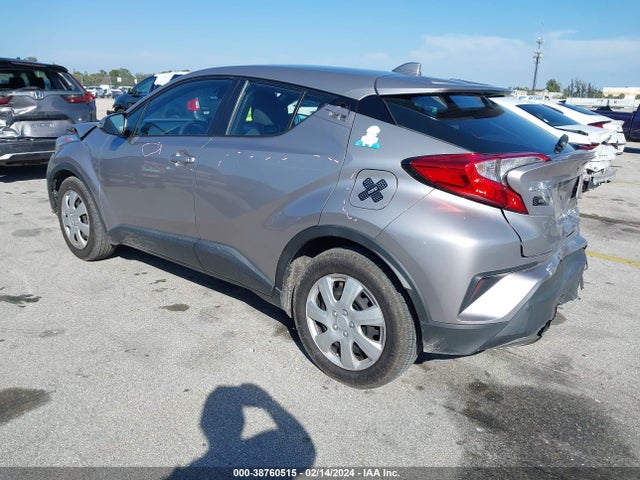 Toyota C-HR LE 2019 NMTKHMBX5KR076959 Image 3