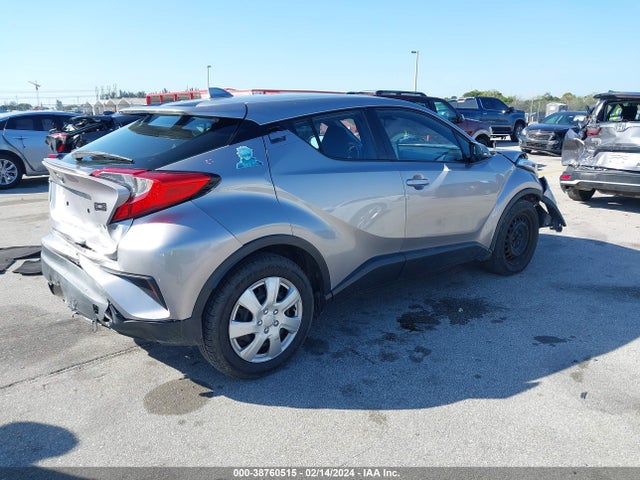 Toyota C-HR LE 2019 NMTKHMBX5KR076959 Image 4