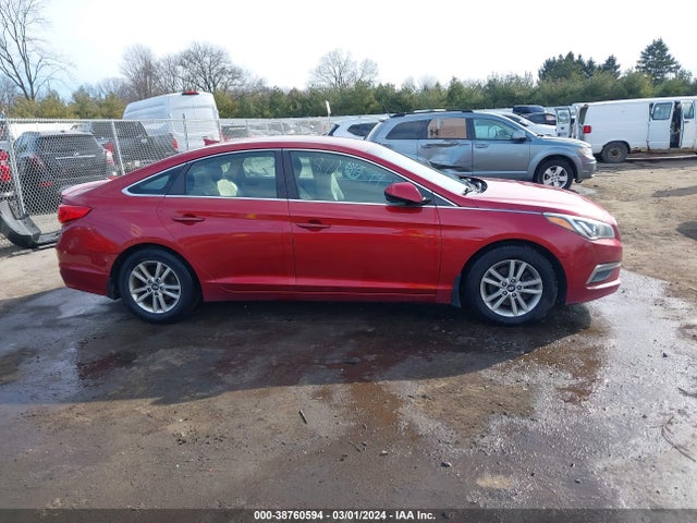 Hyundai SONATA SE 2015 5NPE24AF5FH237346 Image 13