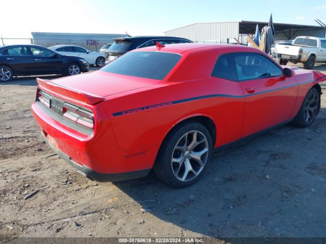2C3CDZAG7GH137786 Dodge Challenger Sxt Plus