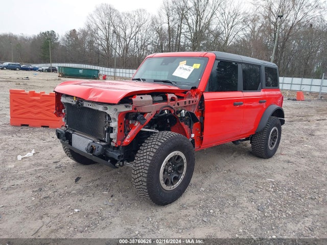 Ford Bronco Black Diamond 2023 1FMEE5DH5PLB76745 Image 2