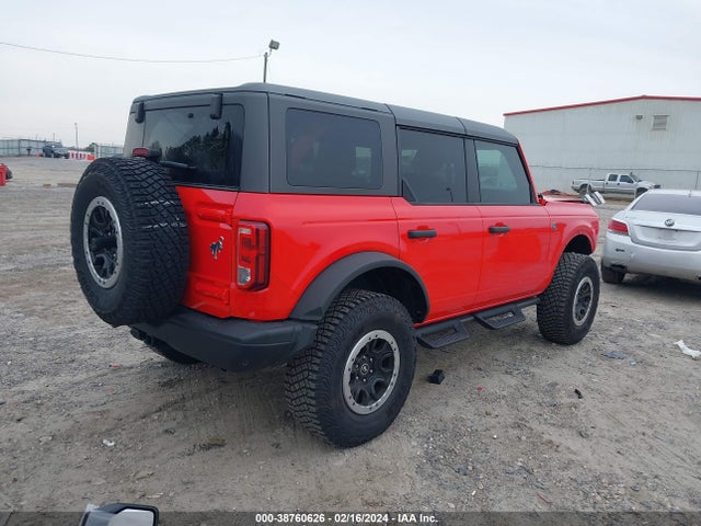 Ford Bronco Black Diamond 2023 1FMEE5DH5PLB76745 Image 4