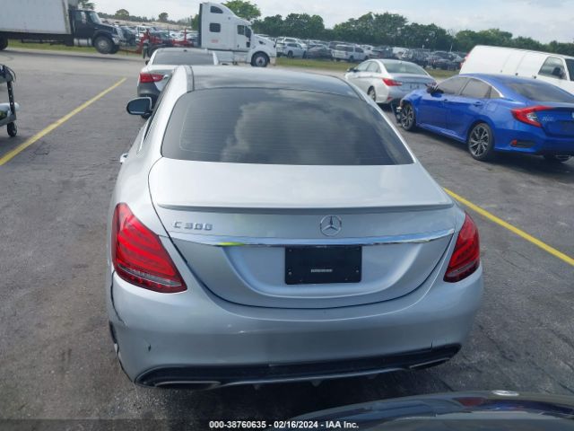 55SWF4JB1GU133151 Mercedes-Benz C 300 Luxury/sport