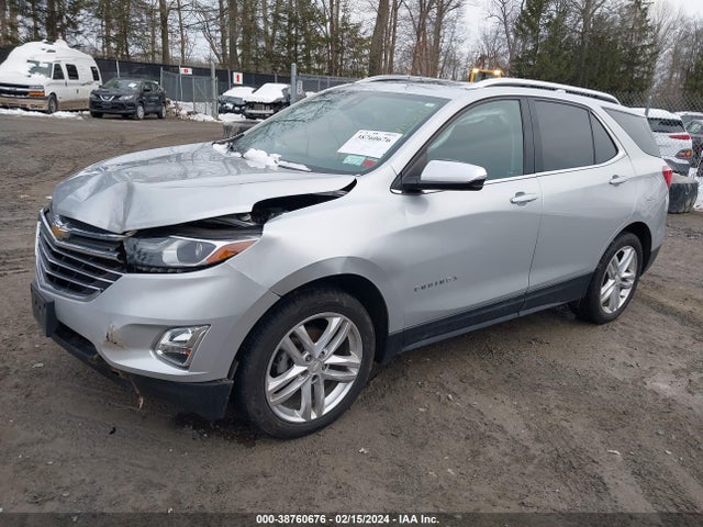 Chevrolet Equinox Premier 2018 2GNAXVEV0J6106000 Image 2