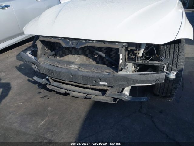 WBA8A9C52JAH12811 BMW 320i