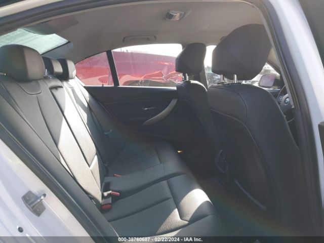 WBA8A9C52JAH12811 BMW 320i