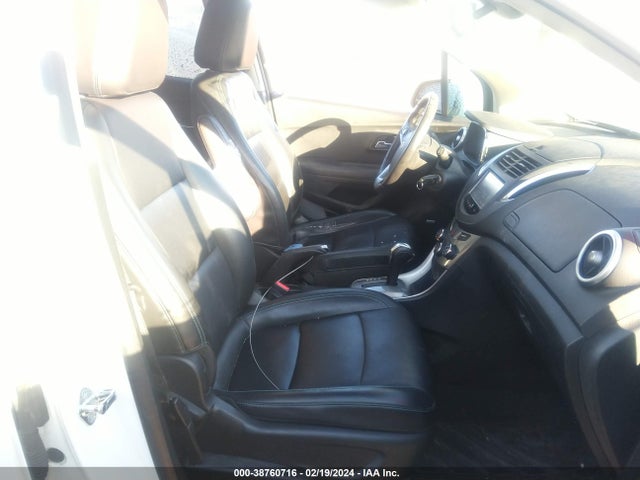 Chevrolet TRAX LTZ 2016 KL7CJRSB4GB572018 Image 5