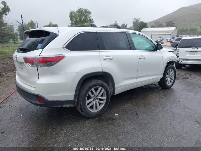 Toyota Highlander Le V6 2016 5TDZKRFH0GS140494 Image 4