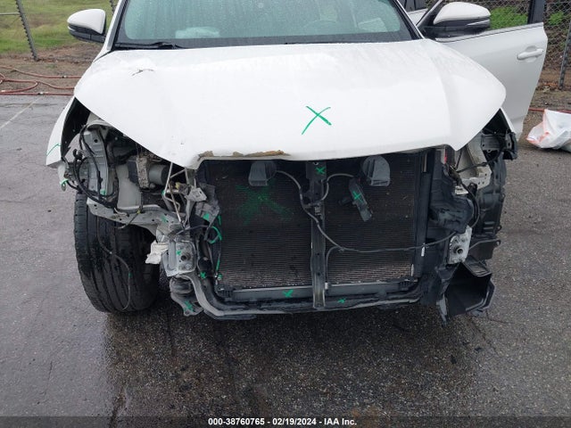 Toyota Highlander Le V6 2016 5TDZKRFH0GS140494 Image 6