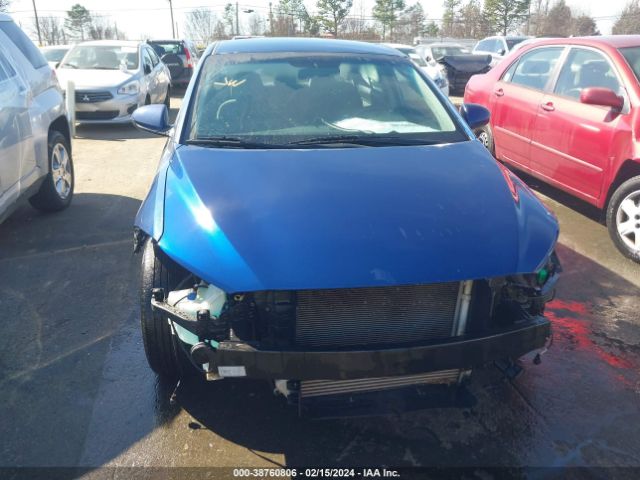 5NPD94LA8JH321601 Hyundai Elantra Eco