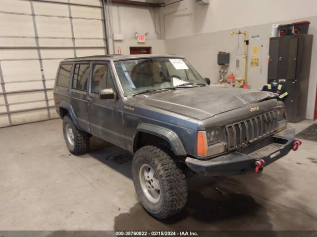 Auction sale of the 1987 Jeep Cherokee Limited, vin: 1JCMT7895HT163157, lot number: 38760822