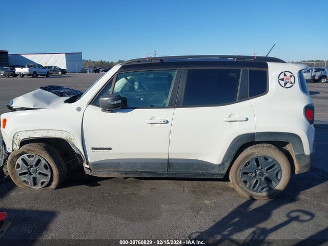 Jeep Renegade Deserthawk 4x4 2017 ZACCJBCBXHPF91088 Image 14