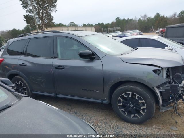 5N1DR2BM7LC595592 Nissan Pathfinder Sv 4wd