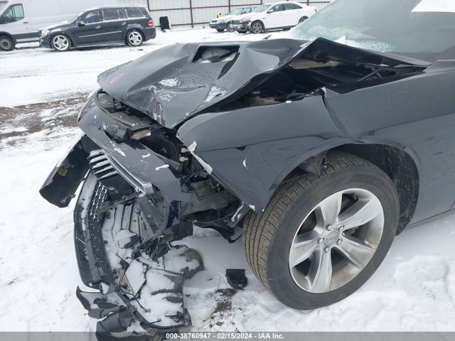 Dodge Challenger Sxt 2018 2C3CDZAG4JH302913 Image 18