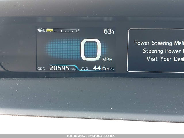 Toyota Prius Four 2018 JTDKARFU4J3058553 Image 15