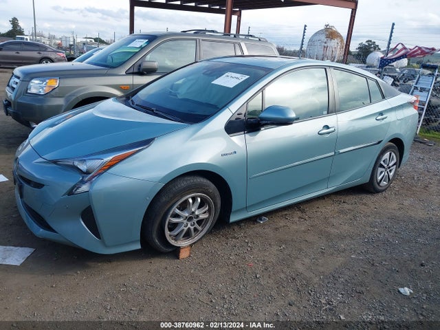 Toyota Prius Four 2018 JTDKARFU4J3058553 Image 2