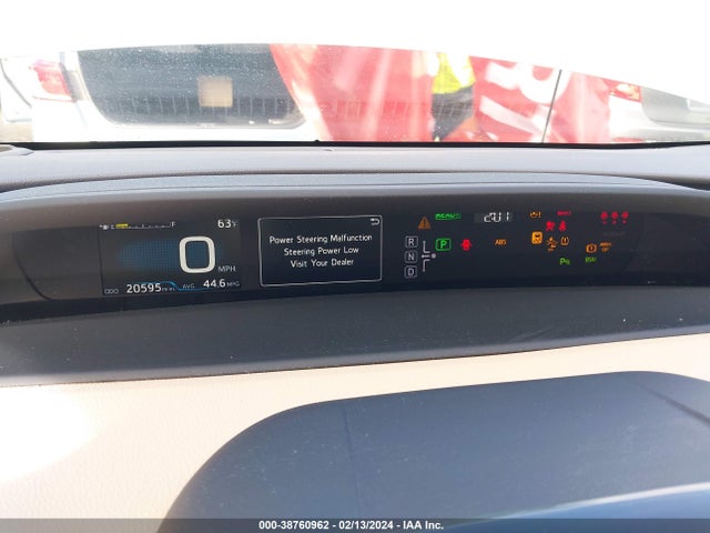 Toyota Prius Four 2018 JTDKARFU4J3058553 Image 7