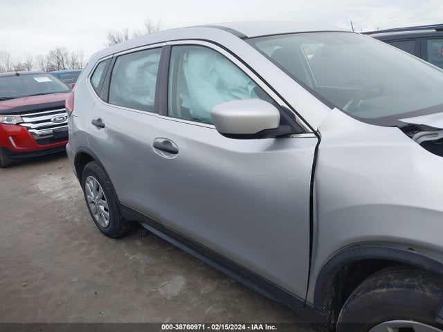 Nissan ROGUE S 2018 JN8AT2MV1JW309010 Image 13