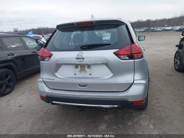 Nissan ROGUE S 2018 JN8AT2MV1JW309010 Image 16