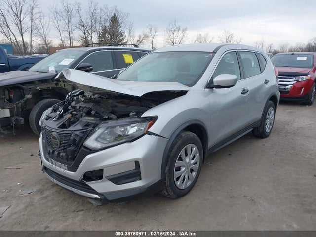 Nissan ROGUE S 2018 JN8AT2MV1JW309010 Image 2