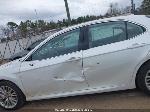 Toyota CAMRY XLE 2020 4T1F11AK8LU389136 Image 14