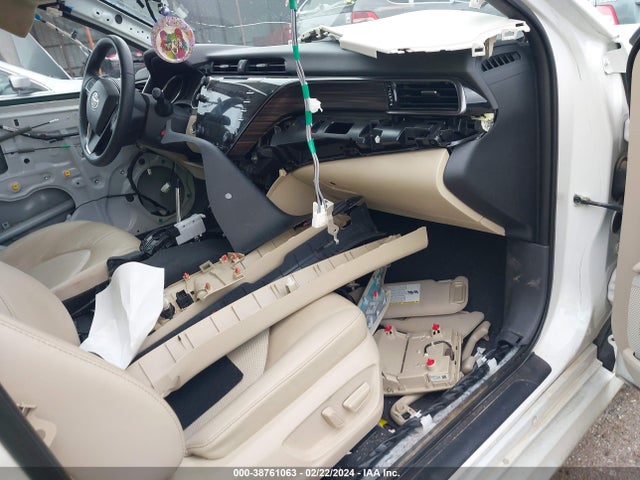 Toyota CAMRY XLE 2020 4T1F11AK8LU389136 Image 5