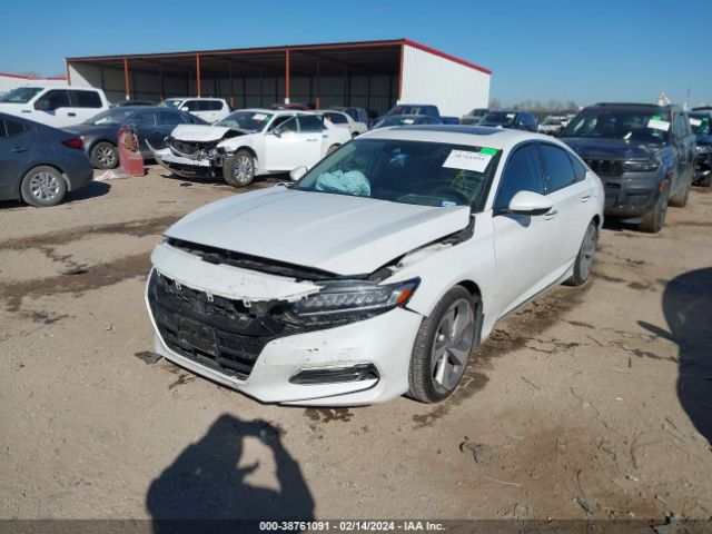1HGCV2F97KA026318 Honda Accord Touring 2.0t