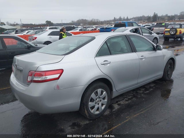 2010 TOYOTA CAMRY LE VIN: 4T4BF3EK8AR021614