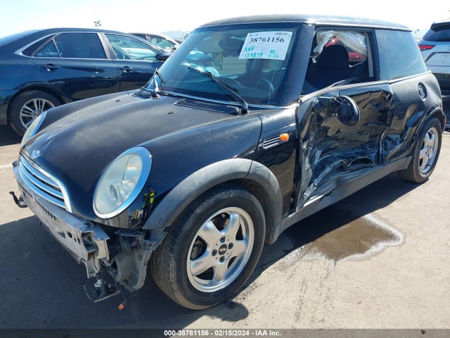 2005 MINI COOPER WMWRC33445TJ67026 Photo 5