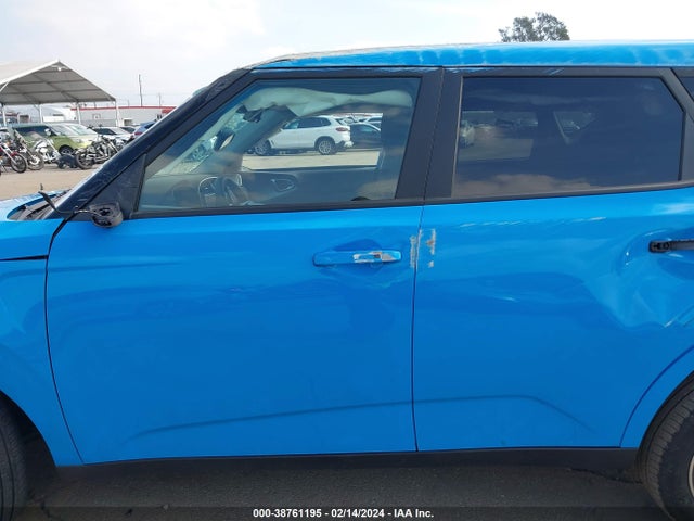 KIA SOUL EX 2023 KNDJ33AU8P7191490 Image 13