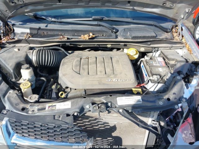 2C4RDGCG3GR370887 Dodge Grand Caravan Sxt