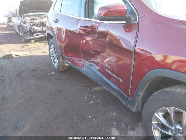 1C4PJMLB7KD337101 Jeep Cherokee Latitude Plus 4x4