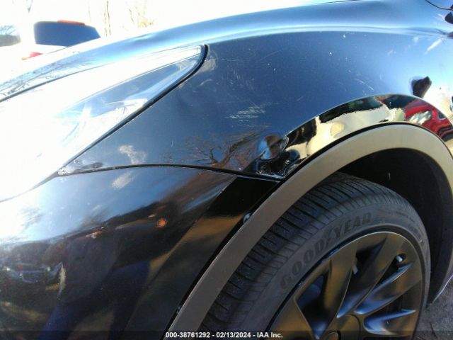 5YJYGDED4MF124166 Tesla Model Y Standard Range Rear-wheel Drive