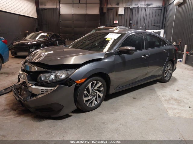 Honda CIVIC EX 2018 2HGFC2F79JH580848 Image 17