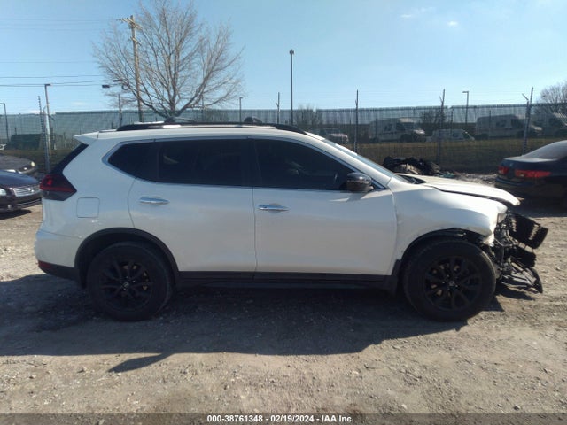 Nissan ROGUE SV 2018 5N1AT2MV7JC720646 Image 13