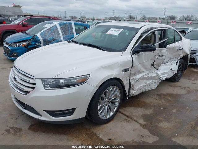 Ford Taurus Limited 2019 1FAHP2F87KG118084 Image 2