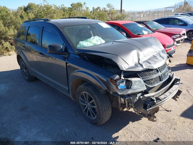 2018 3C4PDDAG2JT477667 main image