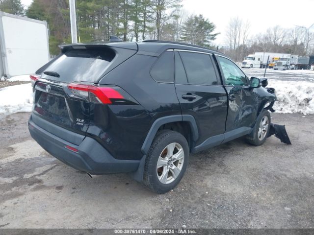 2T3P1RFVXKW015316 Toyota Rav4 Xle