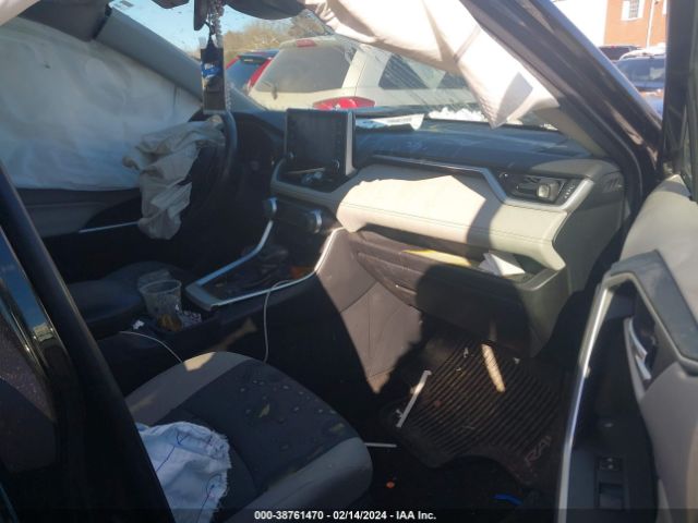 2T3P1RFVXKW015316 Toyota Rav4 Xle