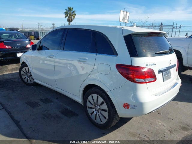 Mercedes-Benz B 250e 2017 WDDVP9AB8HJ015461 Image 3