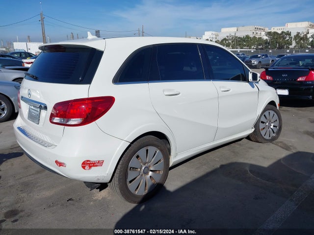Mercedes-Benz B 250e 2017 WDDVP9AB8HJ015461 Image 4