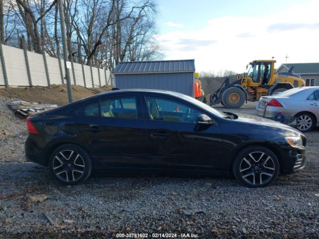 YV126MFL4H2430513 Volvo S60 T5 Dynamic