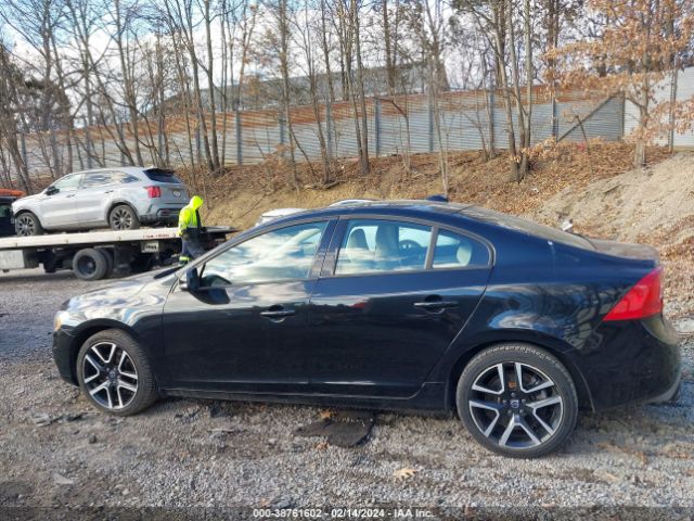 YV126MFL4H2430513 Volvo S60 T5 Dynamic