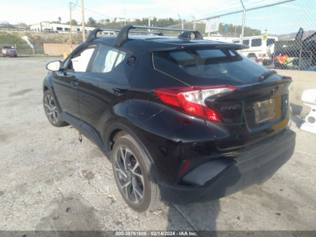 2021 TOYOTA C-HR NMTKHMBX9MR136499 Photo 2