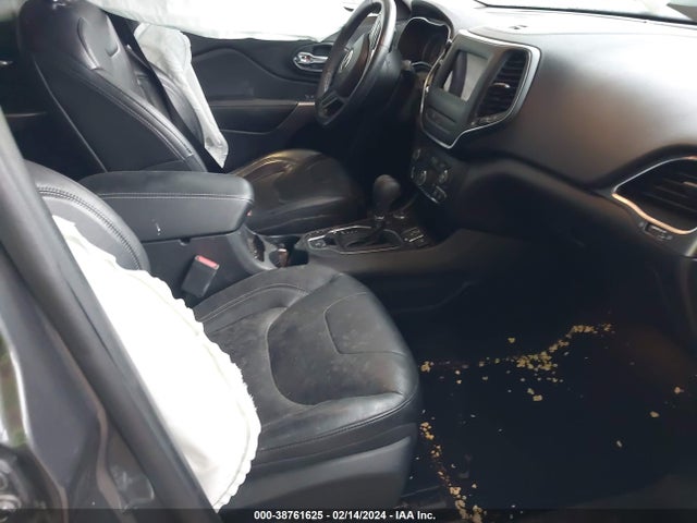 1C4PJMLB9LD555364 Jeep Cherokee Latitude Plus 4x4