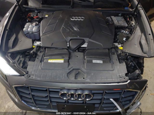WA1AVAF18KD013306 Audi Q8 55 Premium